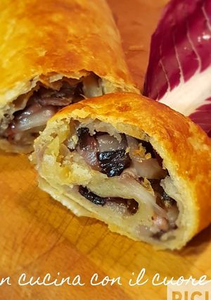 Foto di Strudel al radicchio speck e provolone ♡