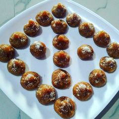 A picture of Besan Modak.