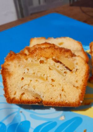 Una foto de Budín de manzana 🍎 🤤 (con aceite y miel)