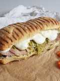 Panini jambon/ mozza/ pesto/ aubergine (sans machine)