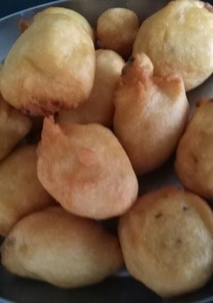 A picture of Uradh dhal bhonda.
