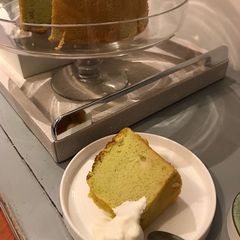 A picture of Green Tea Chiffon Cake.
