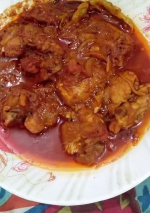 A picture of Chicken achari.