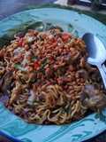 Mie indomie goreng kriuk nyemek 😗