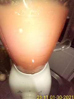Una foto de Licuado de sandía y manzana