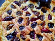 Une photo de pâte feuilletée figues