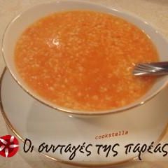 A picture of Trahanas soup with tomato.