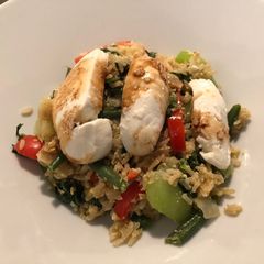 A picture of Mozzarella & veggie egg fried rice.