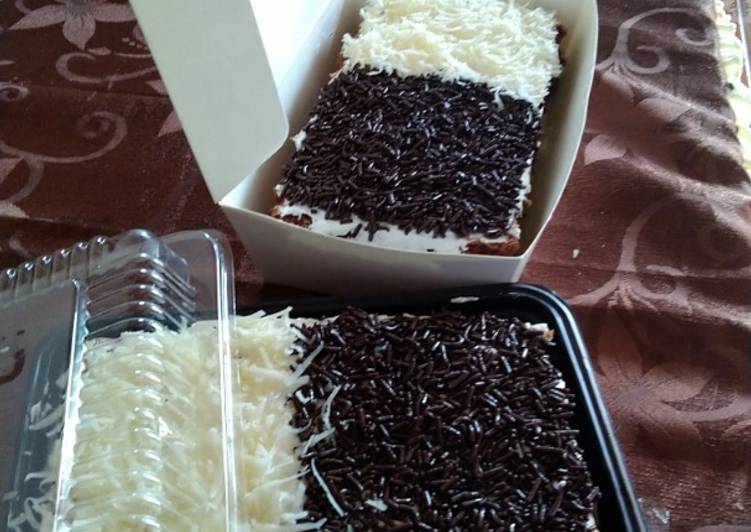 Langkah Mudah untuk Menyiapkan Brownies panggang biasa, Sempurna