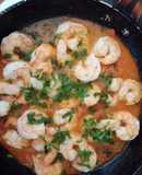 Camarones en salsa de tomates