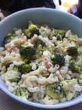 Pasta con brócoli y queso
