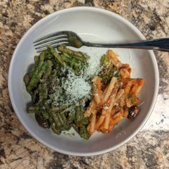 Broccoli pasta A picture of Broccoli pasta.