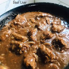 A picture of Creamy Beef Livers in Gravy.
