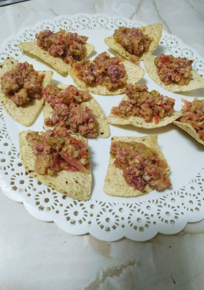 Una foto de Tartar de fuet