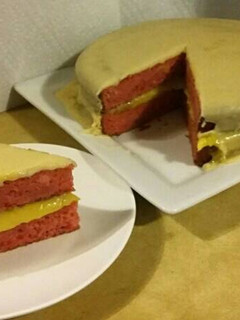 A picture of Strawberry Limeade Creme Pie.