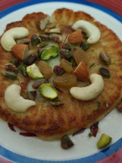 राजस्थानी मालपुआ (Rajasthani malpua recipe in hindi) रेसिपी मुख्य फोटो