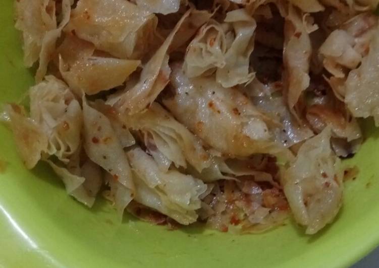 Keripik kulit Lumpia