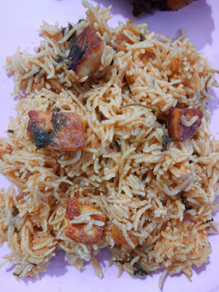 பன்னீர் பிரியாணி(paneer biryani recipe in tamil) செய்முறை முக்கிய புகைப்படம்