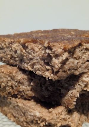 Una foto de Postre estilo "mantecol" vegano