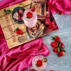 A picture of Instant Strawberry Matho.