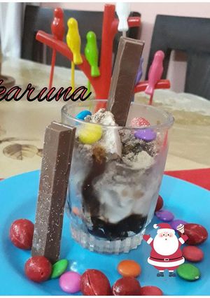 A picture of Kit-kat ice cream.
