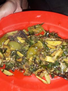 Foto resep Ikan mas goreng sambal jengkol