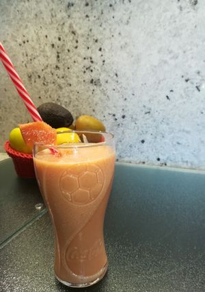 Una foto de Batido digestivo de papaya💓💕