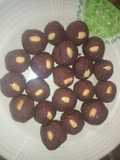 Peanut Biscuit pops
