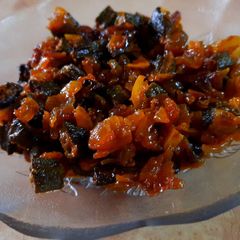 A picture of Bhindi onion sabji.