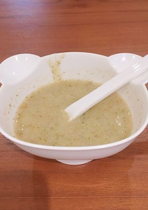 副食品* 花椰菜紅蘿蔔粥 的食譜成品照片