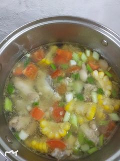Foto resep SOP ayam jagung