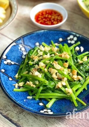 Hình của món Cải Bó Xôi Xào Tỏi.