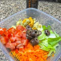 A picture of Ensalada con vinagreta La Spezia.
