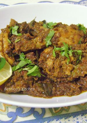 A picture of Chicken Chettinad.