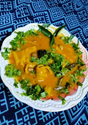દાળ ઢોકળી (Dal Dhokli Recipe In Gujarati) રેસીપી મુખ્ય ફોટો
