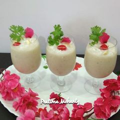 A picture of Milk-Almond Smoothie.