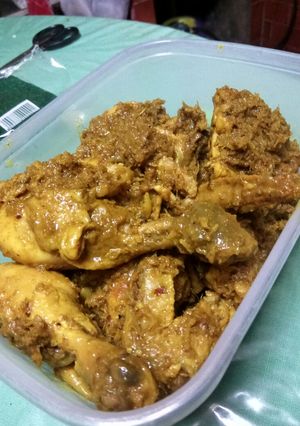 Foto resep Ayam Ungkep Bumbu Kuning