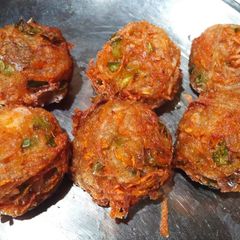 A picture of Mix veg cheese pakoda.