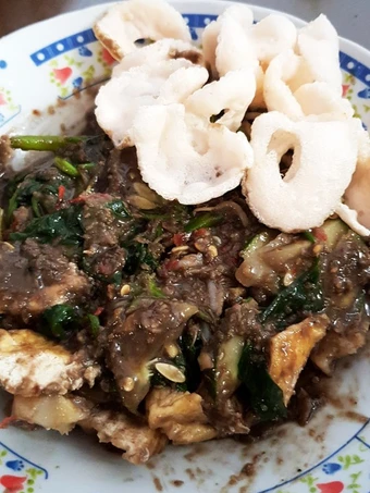 Langkah Mudah untuk Membikin Resep Rujak Petis Cingur yang Bisa Manjain Lidah Anti Ribet, Menggugah Selera