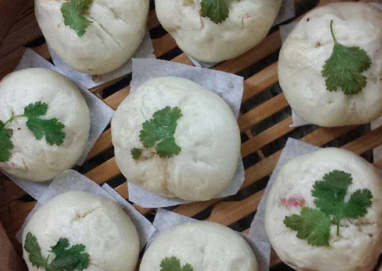 Recipe of Award-winning Quick Vegetarian Banh Bao Xa Xiu