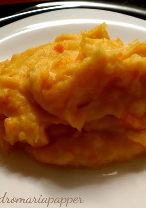 Foto principal de Puré de patatas y zanahoria.(Thermomix)