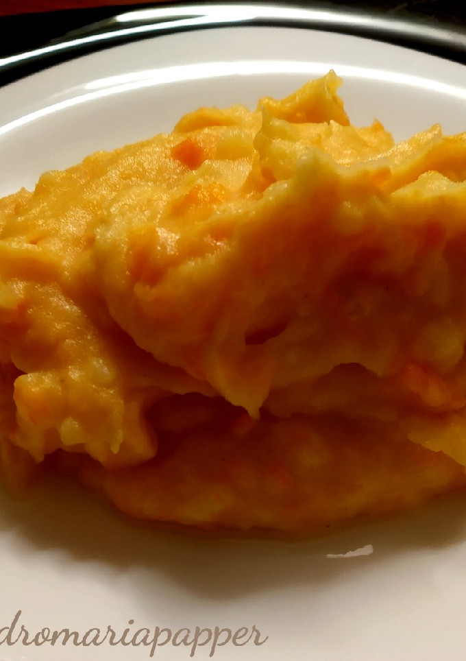 Una foto de Puré de patatas y zanahoria.(Thermomix)