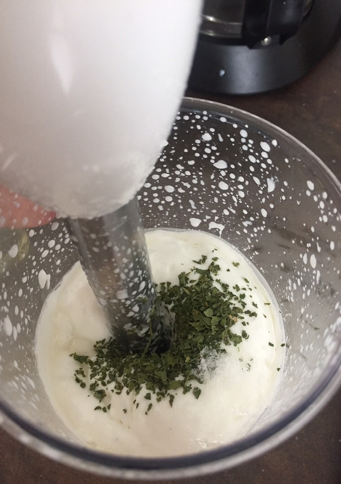 Una foto de Alioli de leche