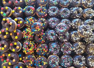 Una foto de Mini Donas en máquina