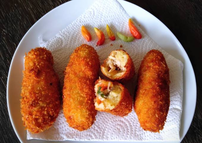 Resep Kroket Kentang Isi Ragout Ayam Oleh Vivin Sugiana~lovis Cake