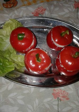 Una foto de Tomates rellenos