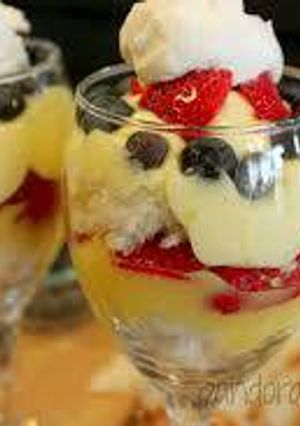 A picture of Mix fruit pudding.