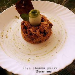 A picture of Soya chunks pulaw.