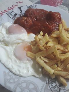 Una foto de Plato combinado
