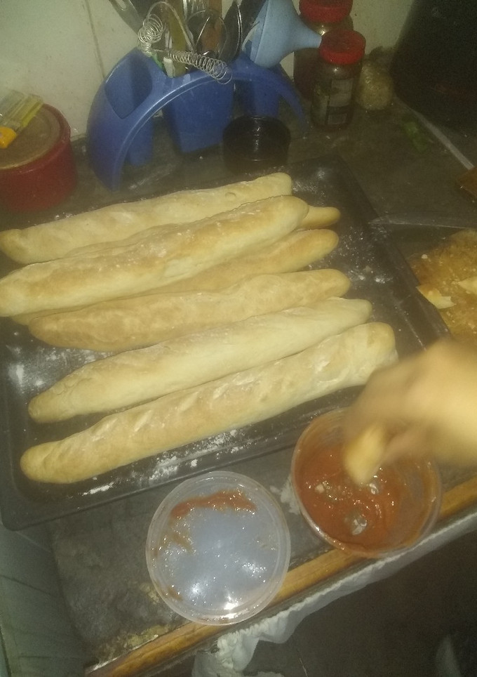 Una foto de Pan campesino o baguette francés casero